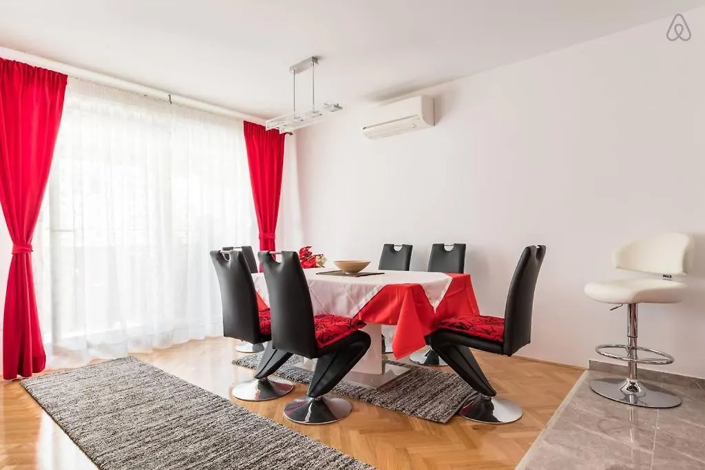 Apartments Nena Split
